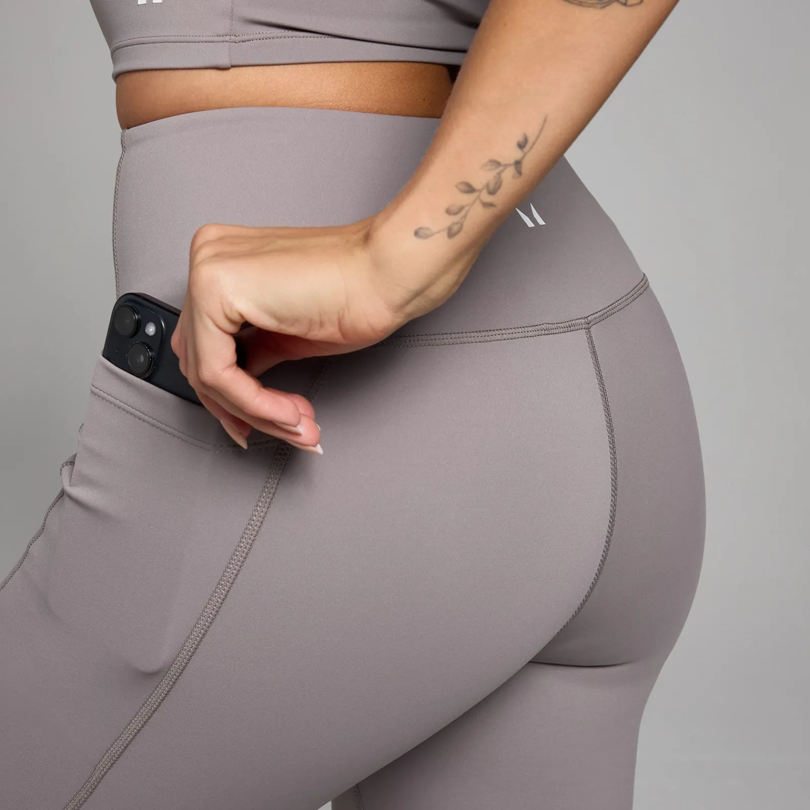 Online P Active egging et zakken voor dae DAMES Leggings