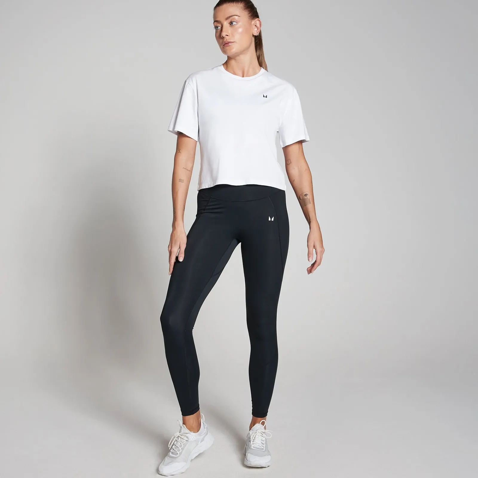 New P Baic croptop et oe pavor en korte ouwen voor dae DAMES T-Shirts & Tops