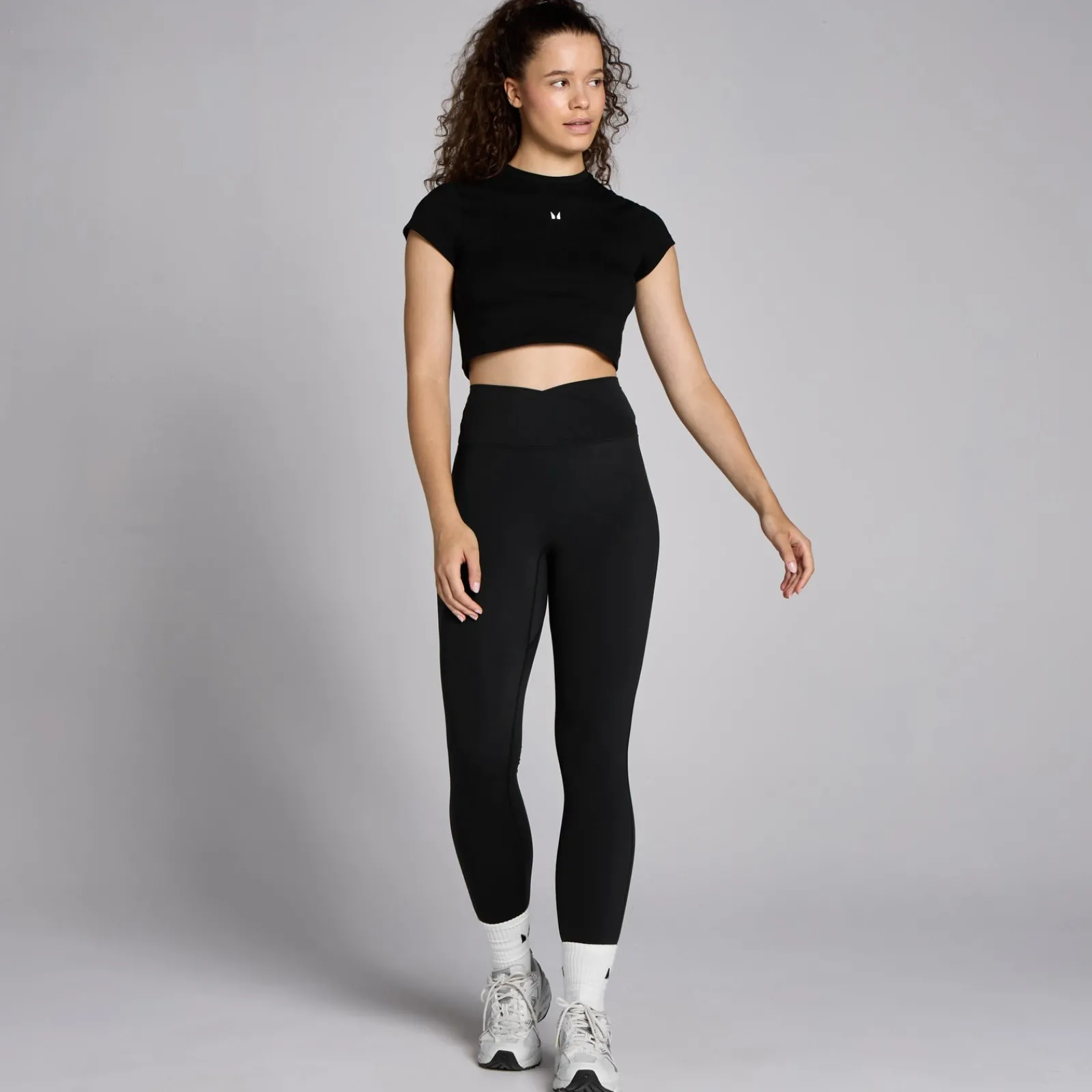 Hot P Baic croptop et nauwuitende pavor en korte ouwen voor dae DAMES Crop Tops|T-Shirts & Tops
