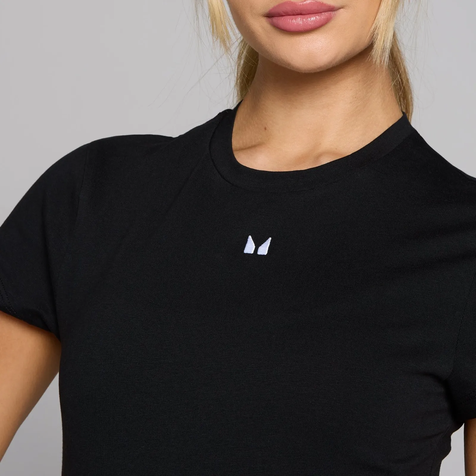 New P Baic T-hirt et nauwuitende pavor en korte ouwen voor dae DAMES T-Shirts & Tops