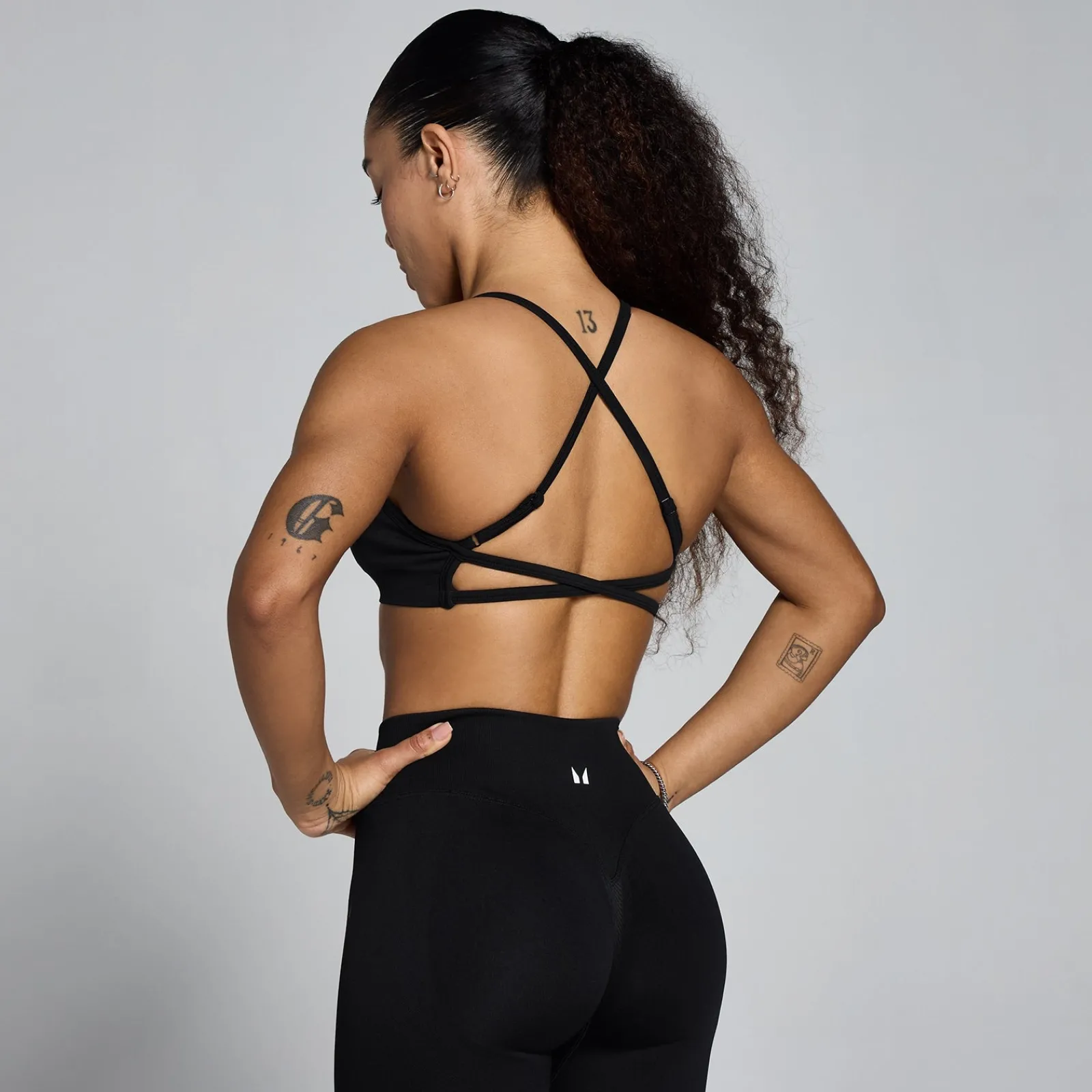 New P Dae ift Naadoze trappy Bh DAMES Sportbeha'S