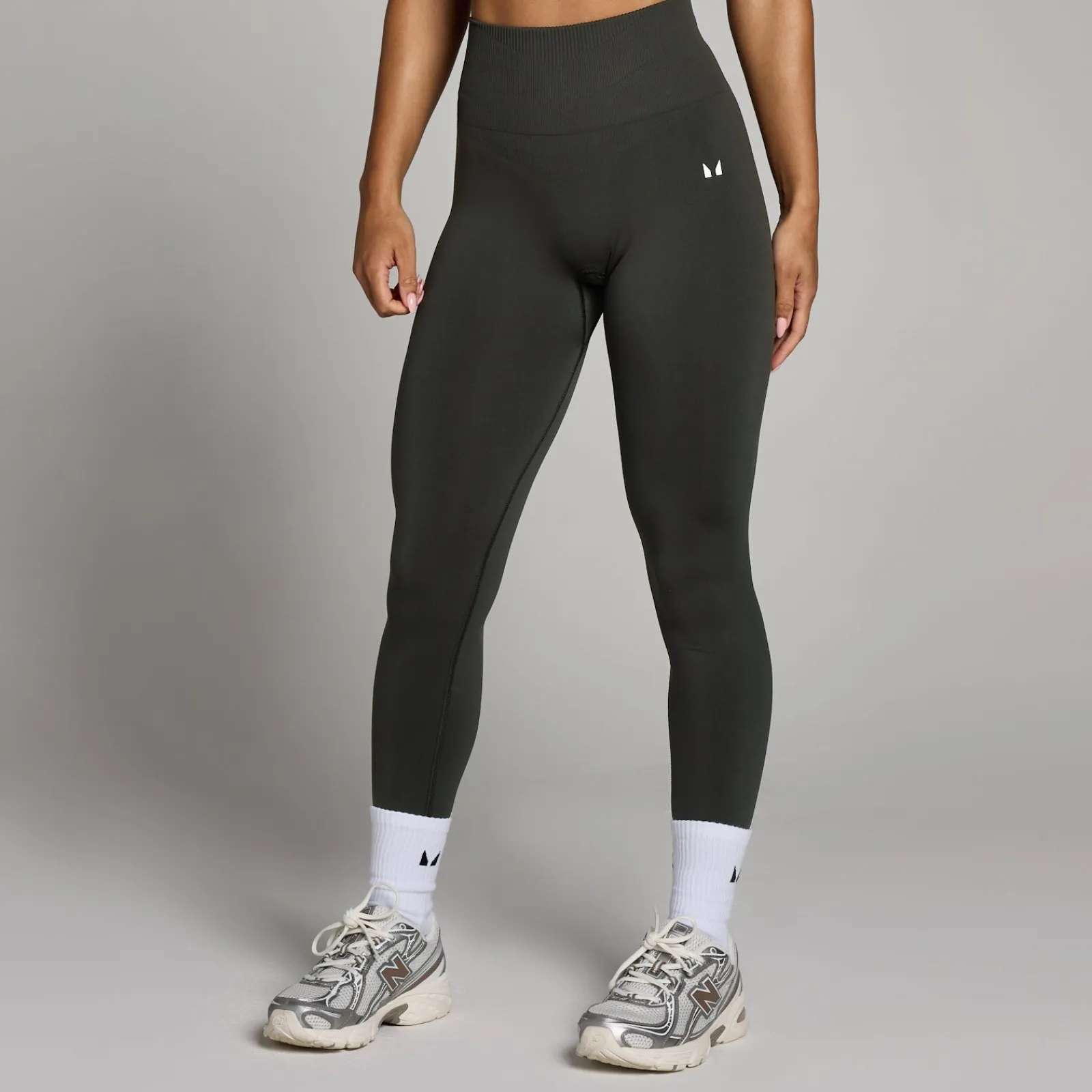 Best P Dae Tepo Naadoze egging DAMES Leggings