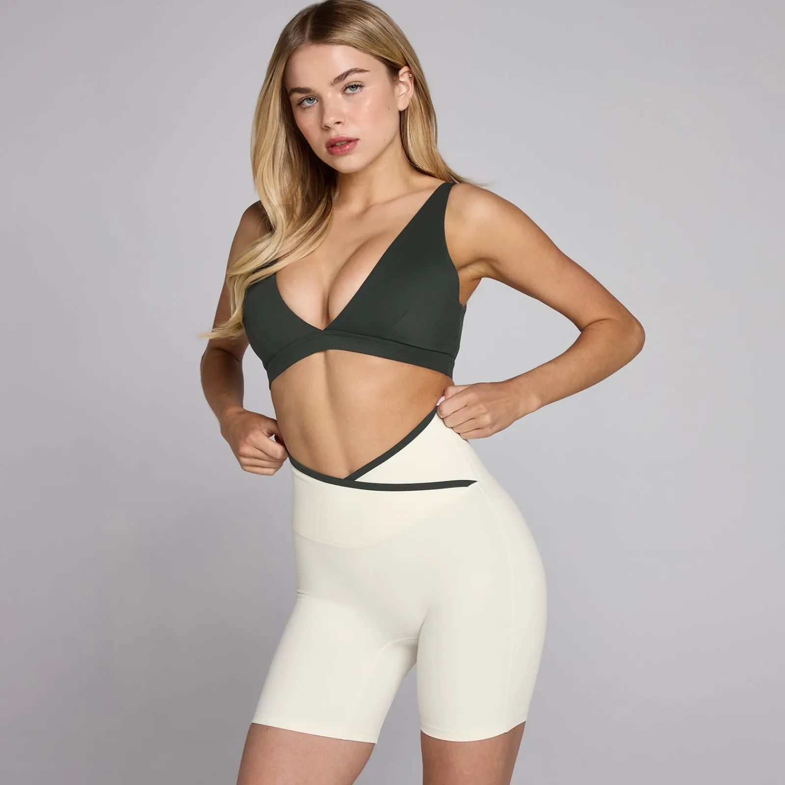 Clearance P Dae Tepo Triange port-BH DAMES Sportbeha'S