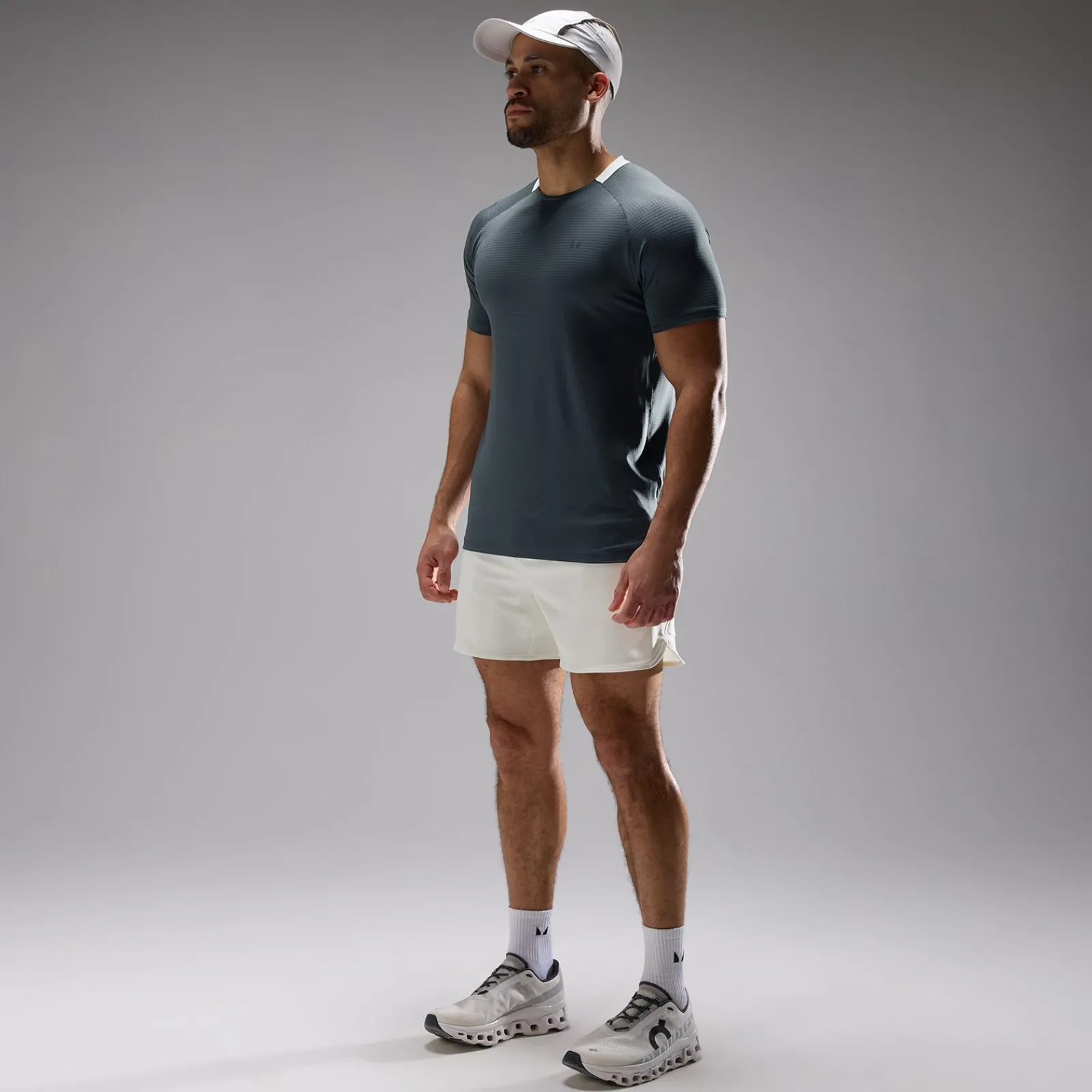 P en' Training Utra Gridded T-hirt Heren T-Shirts & Tops