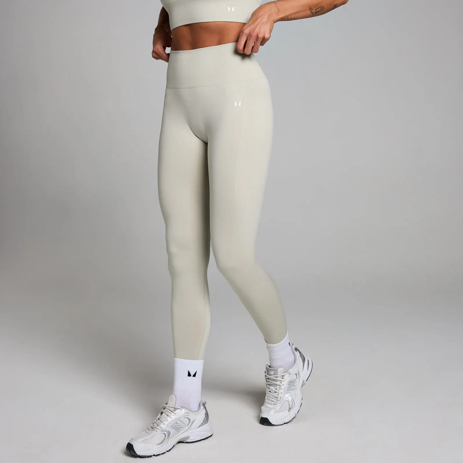 P hape naadoze egging voor dae DAMES Leggings