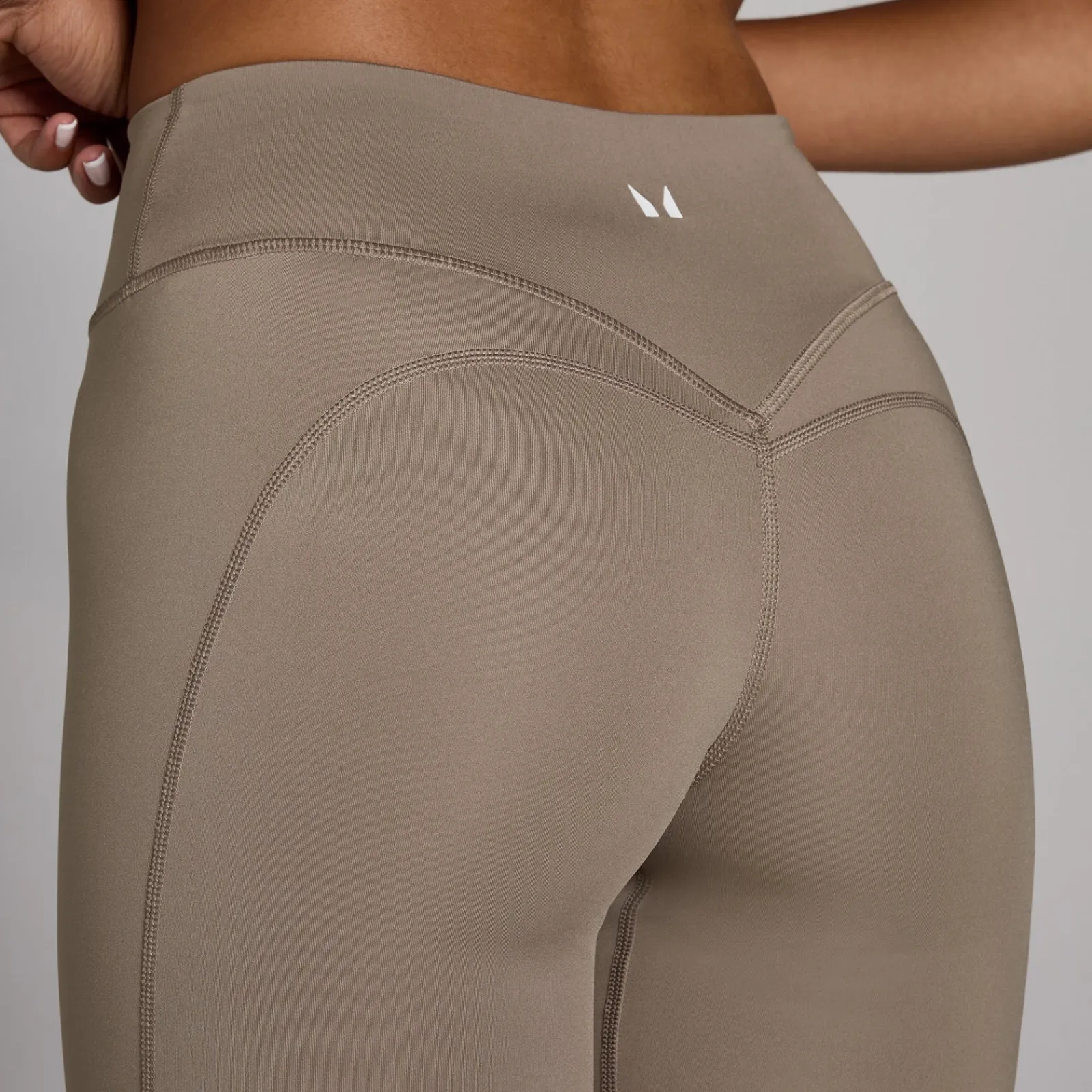 Online P Traininghort voor Dae DAMES Shorts