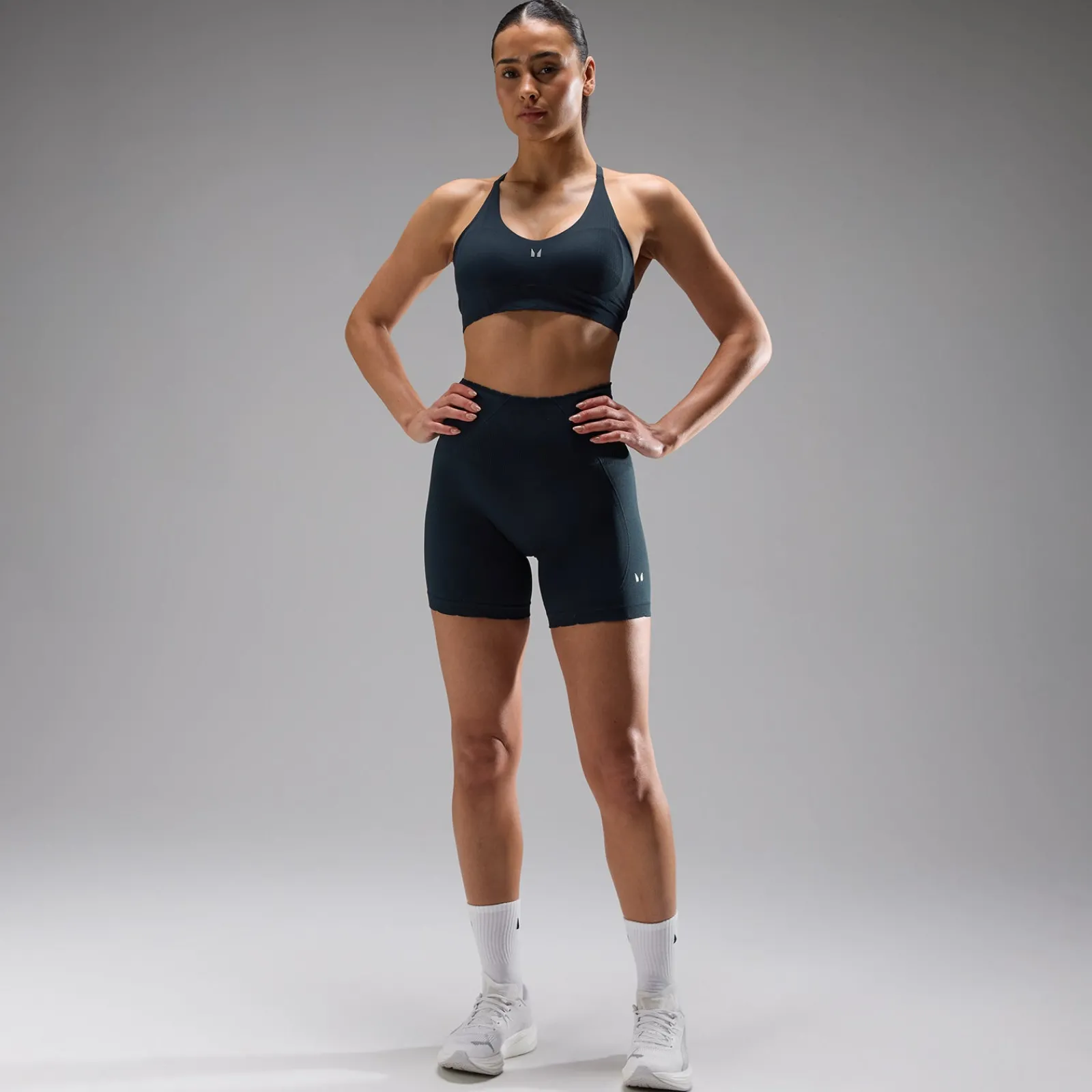 Discount P Woen' Tepo Utra Naadoze Fiethort DAMES Shorts
