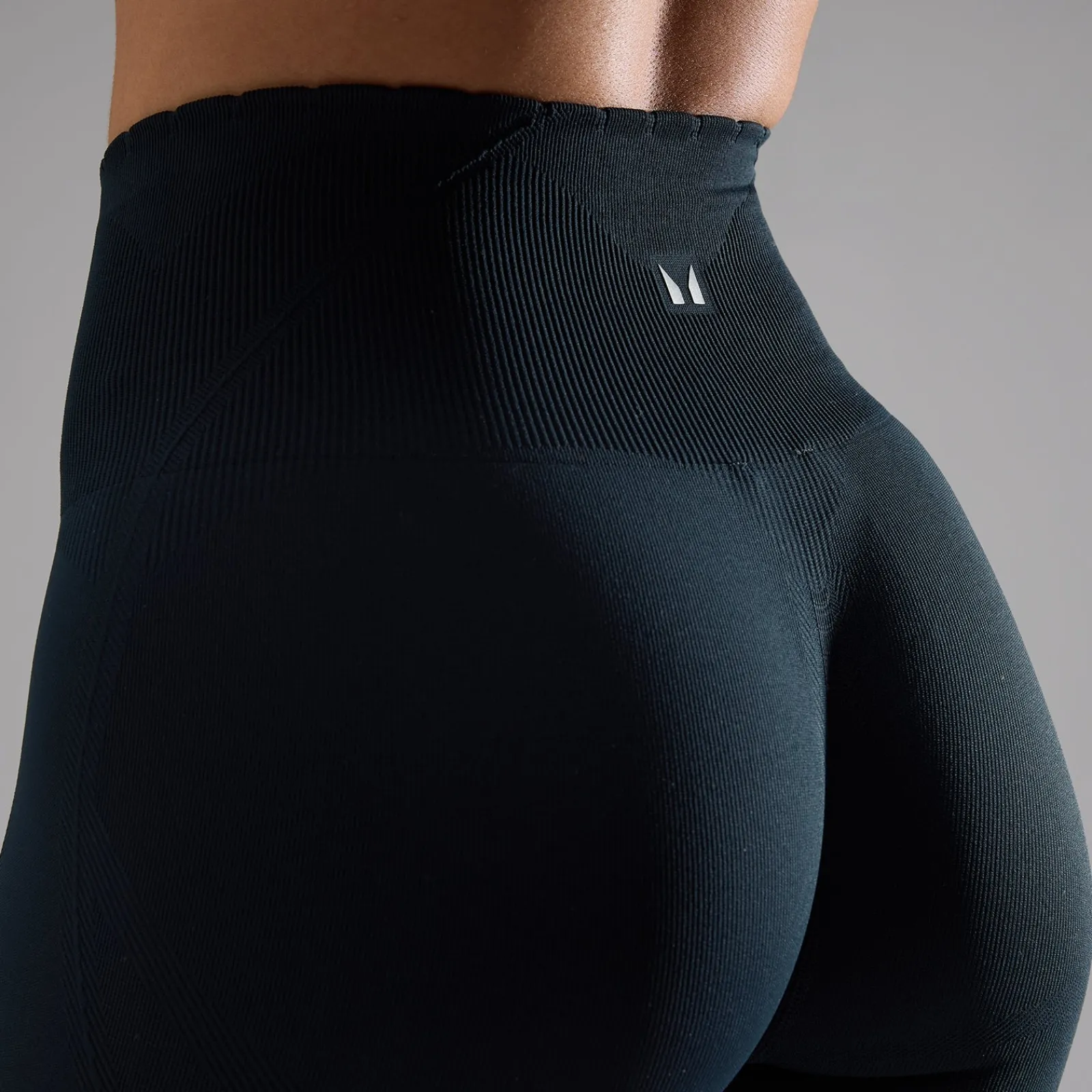 Discount P Woen' Tepo Utra Naadoze Fiethort DAMES Shorts