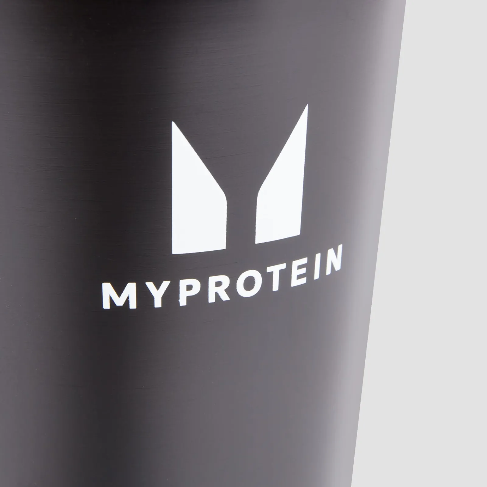 Hot shaker van gerecycled metaal Shakers & Flessen